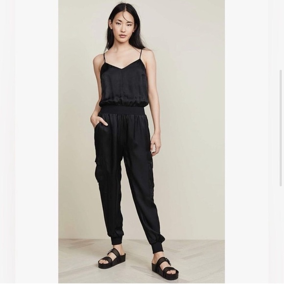 5 a 7 Cinq a Sept Anthropologie Amia Jumpsuit Black XS Spaghetti Straps Pockets - Picture 1 of 16